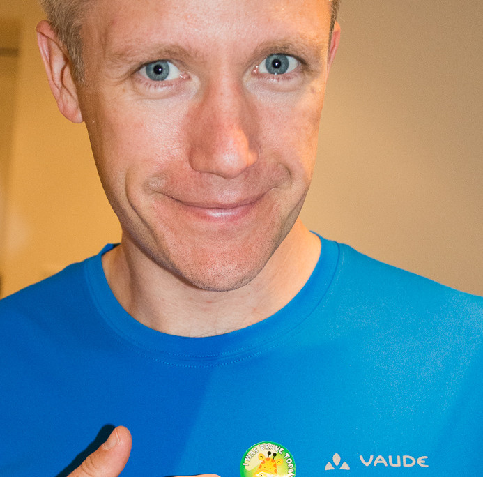 20150608 Cycling Africa Immunisations Injections-7