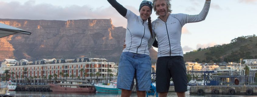 London to Cape Town by bike Table Mountain-7847
